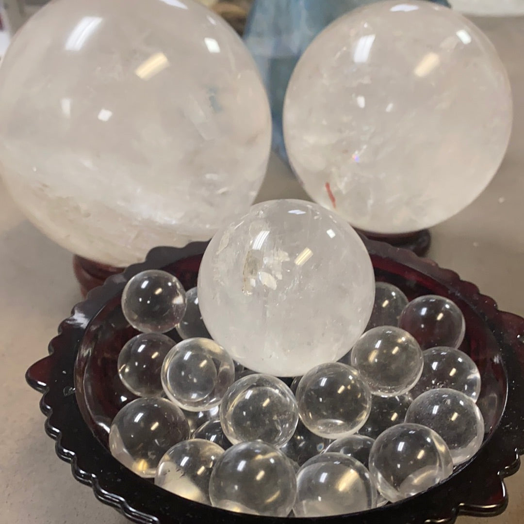 Quartz Spheres