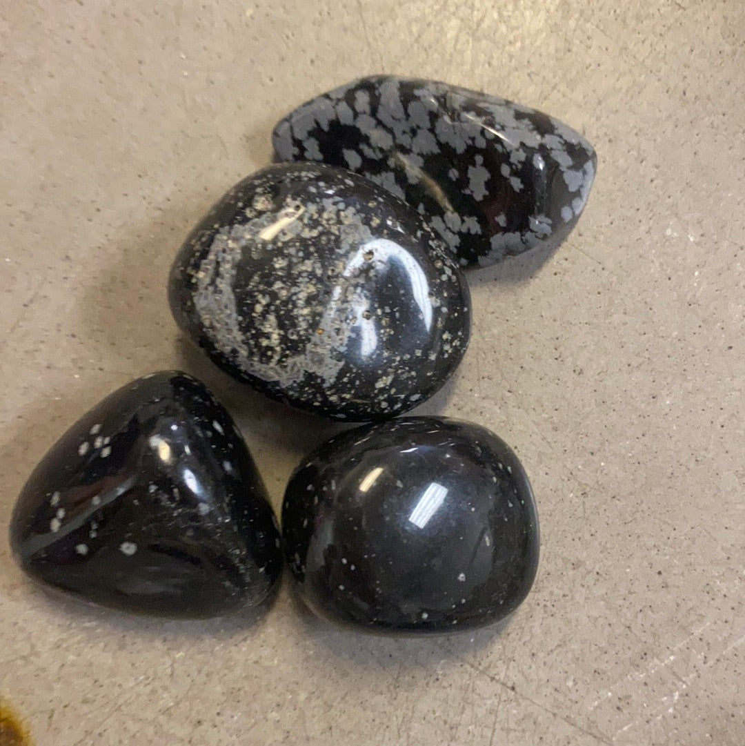 Tumbled Snowflake Obsidian