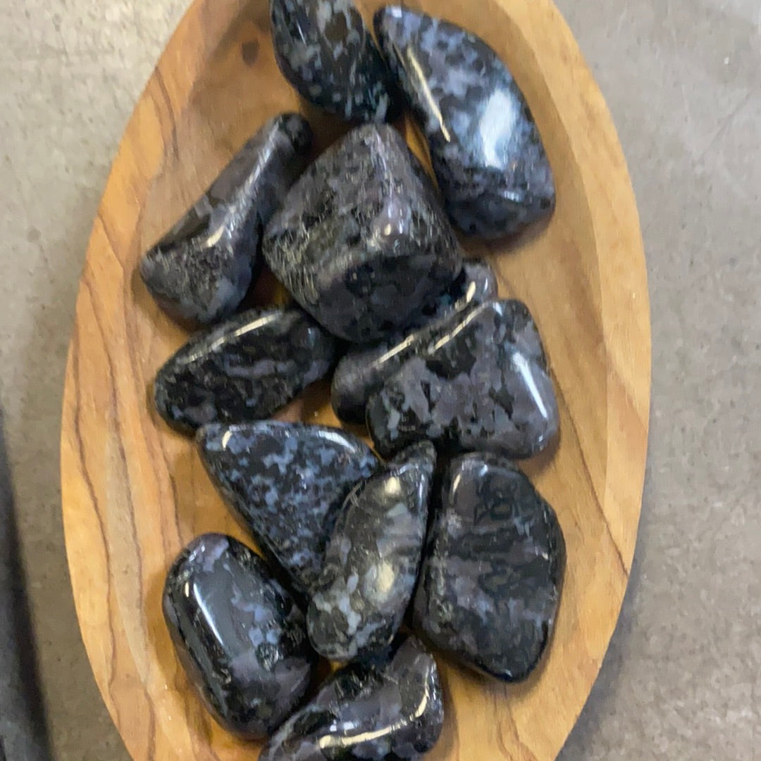 Indigo Gabbro Tumbles