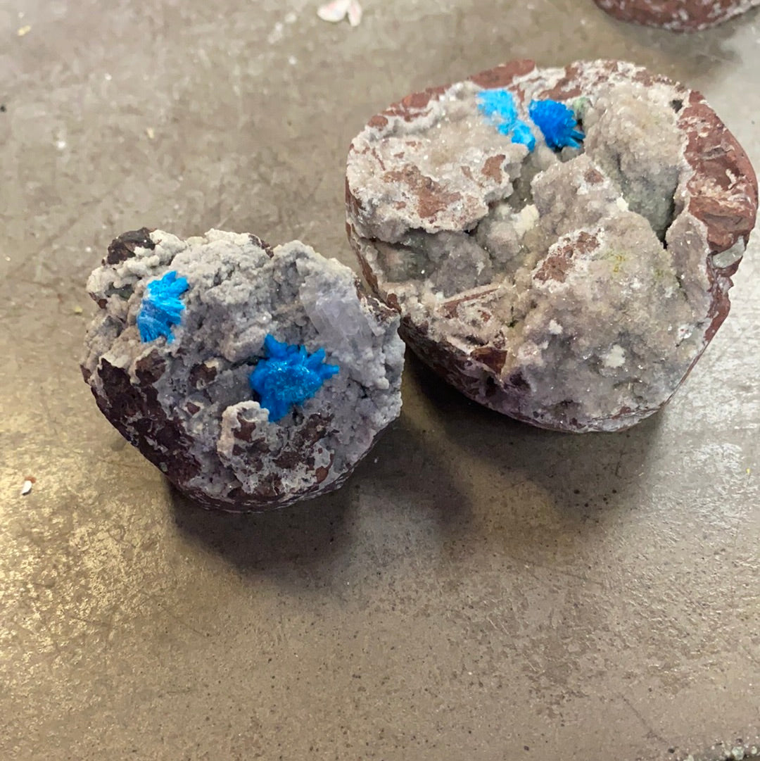 Cavansite