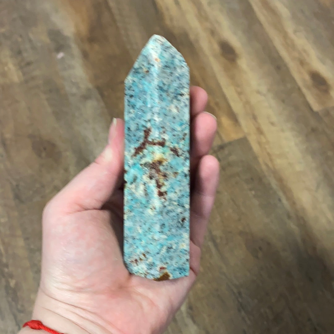 Garnet in Amazonite