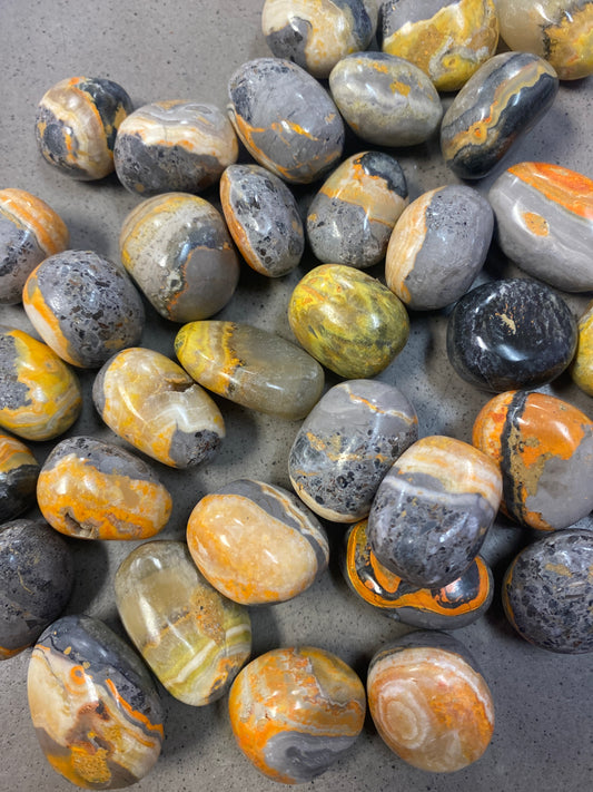 Tumbled Bumble Bee jasper