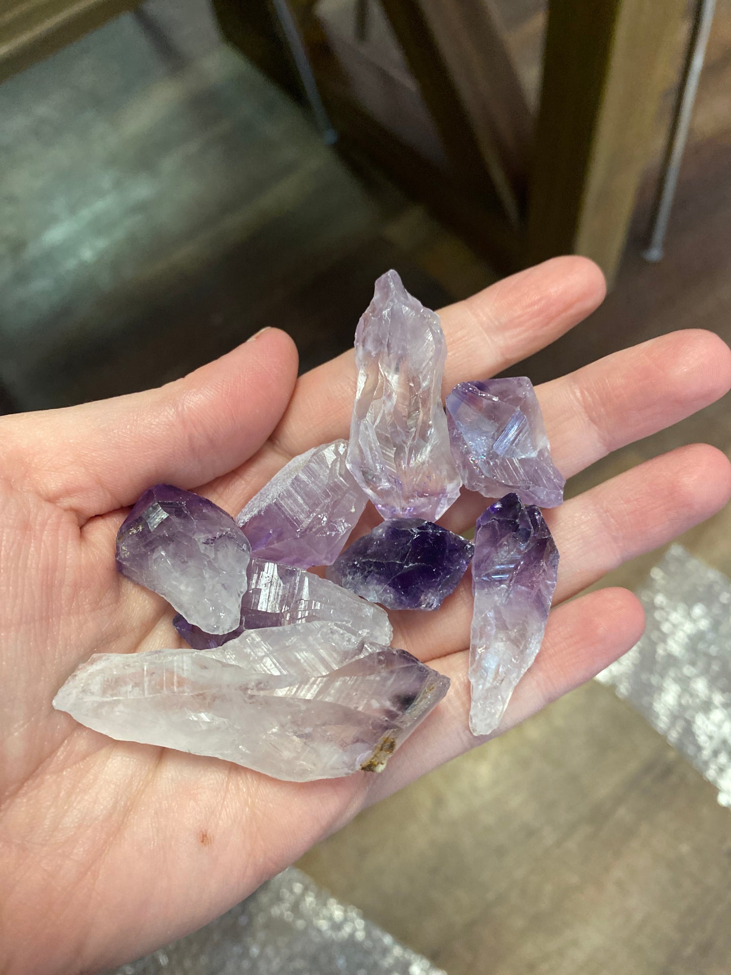 Mini Amethyst Tooth