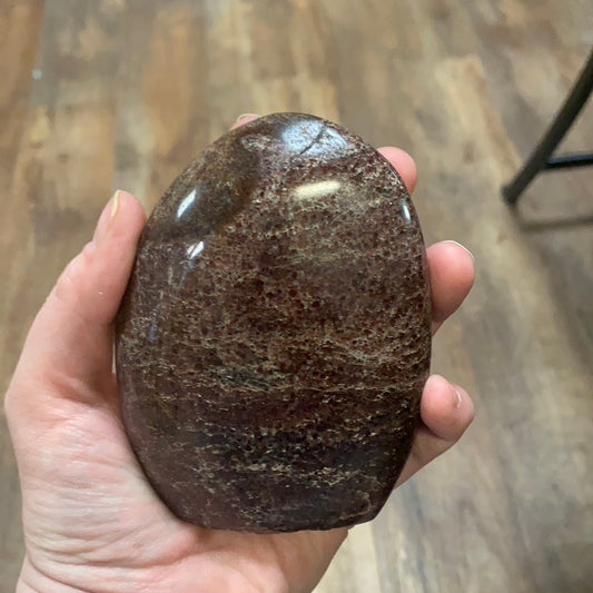 Garnet Freeform